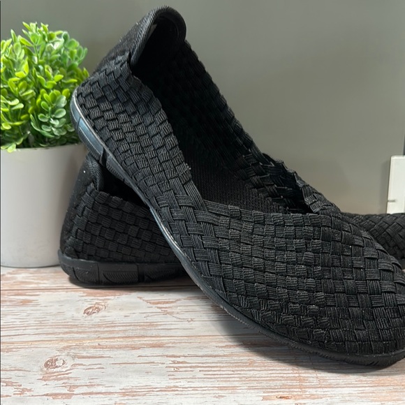 NEW in box Coldwater Creek walk with me Black Woven Slip-On Shoes - Picture 7 of 7